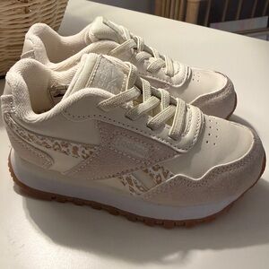 Reebok Kids Beige and White Sneakers